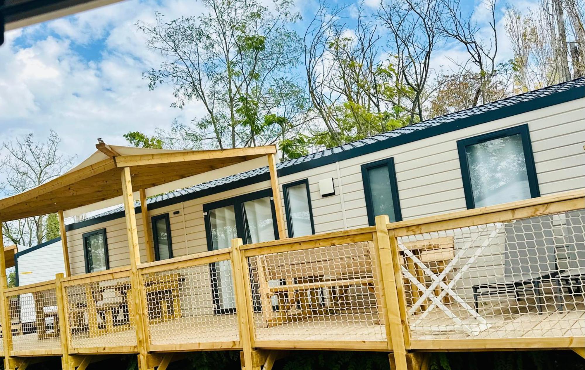 Camping Paradis Family Les Rives De L'Herault ジニャック エクステリア 写真